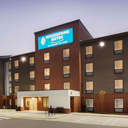 Wood Spring Suites Washington Dc East Arena Drive Lake Arbor Exterior foto