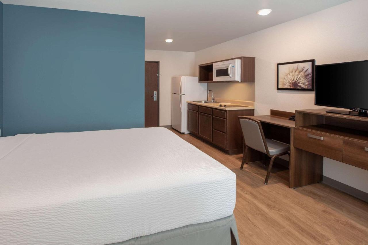 Wood Spring Suites Washington Dc East Arena Drive Lake Arbor Exterior foto